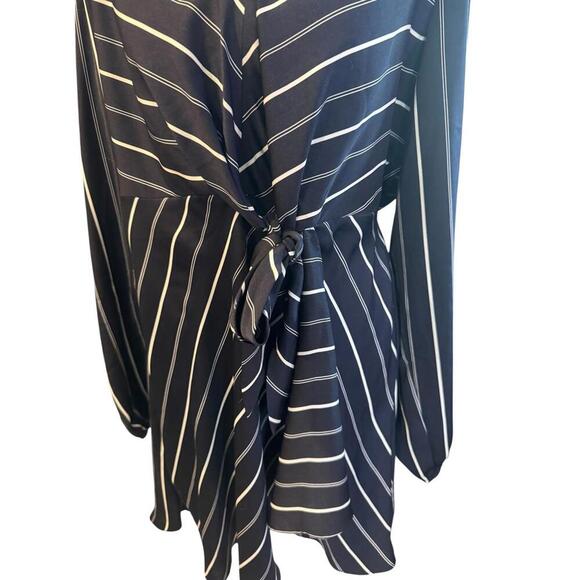 Express Faux Wrap Dress - Size L - Picture 3 of 7